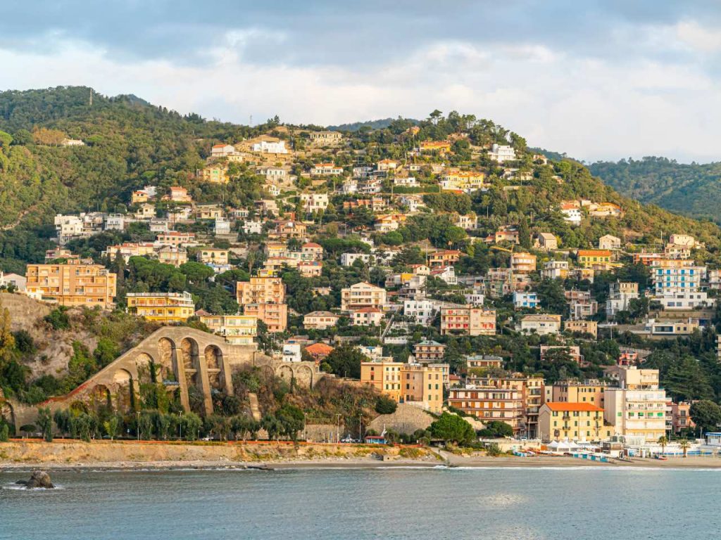 panorama case di Albissola Alta